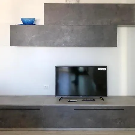 Awesome Apartment In Cannigione *